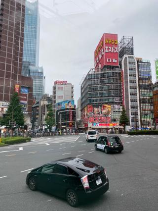 Cars in a busy intersection.